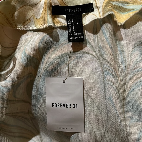 NWT Forever 21 Abstract Swirl Print Self-Tie Long Sleeve Crop Top, Small - Picture 2 of 3